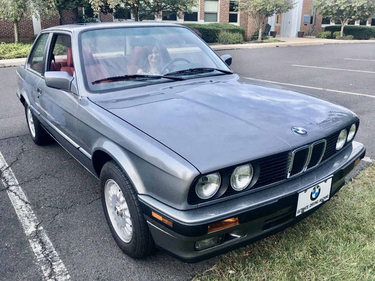 1991 BMW 325i Coupe  - Grey/Red