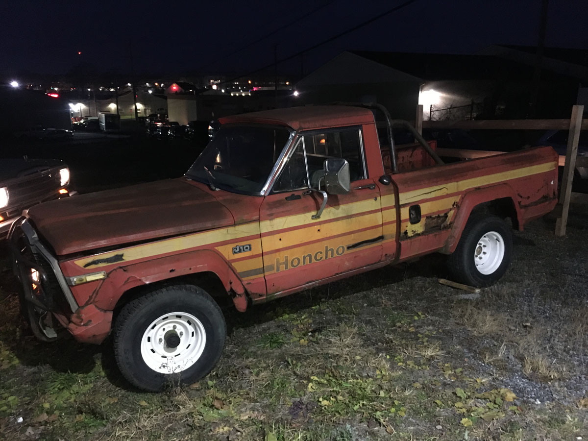 1980 Jeep J10 Honcho - Red