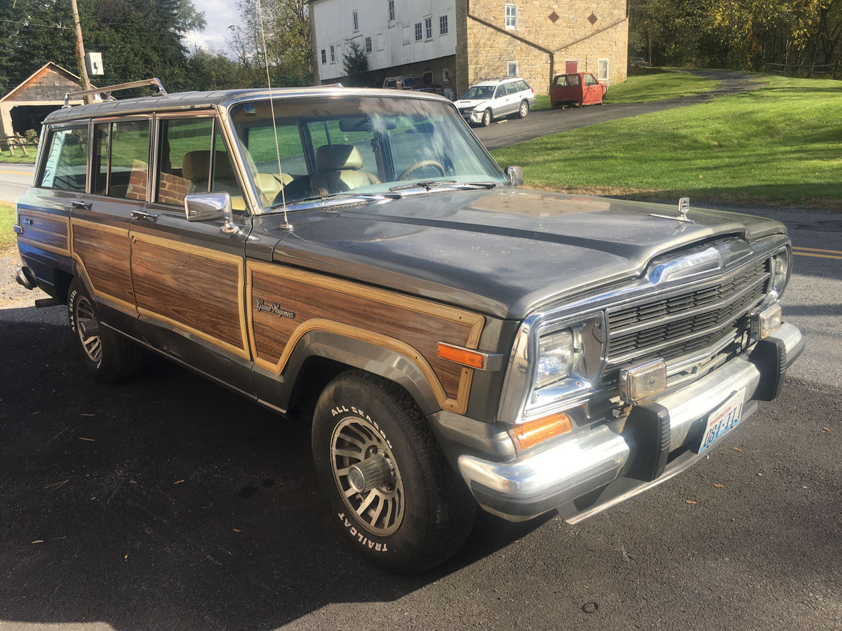 1987 Jeep Grand Wagoneer