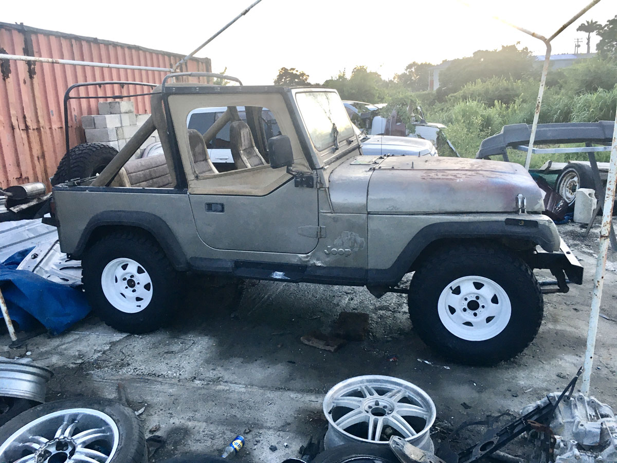 1988 Jeep Wrangler RHD - Khaki Metal