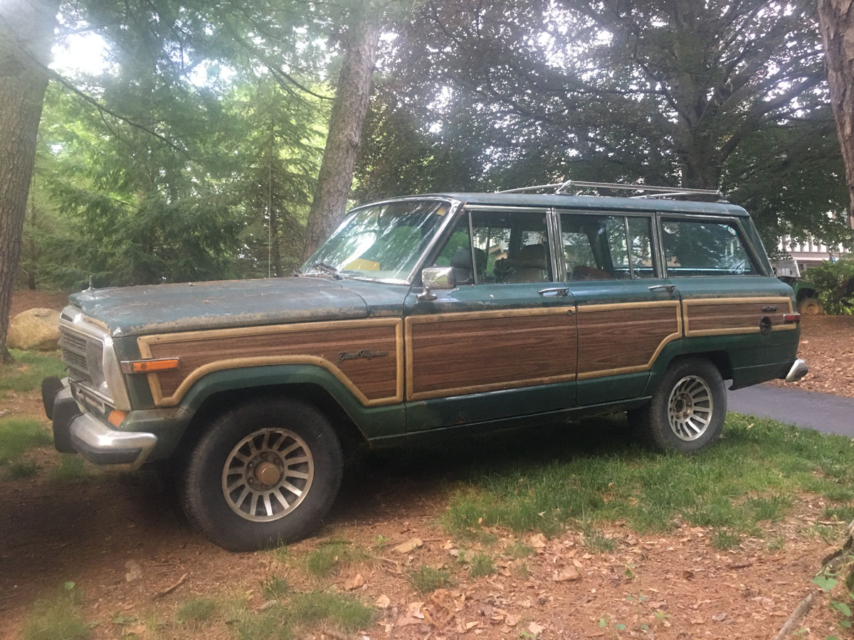 1989 Jeep Grand Wagoneer